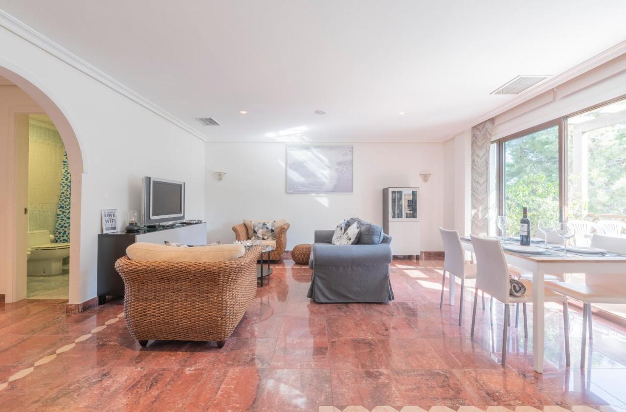 Excellent T2 Apartment With Pools 400M Falesia Beach Albufeira Exterior photo